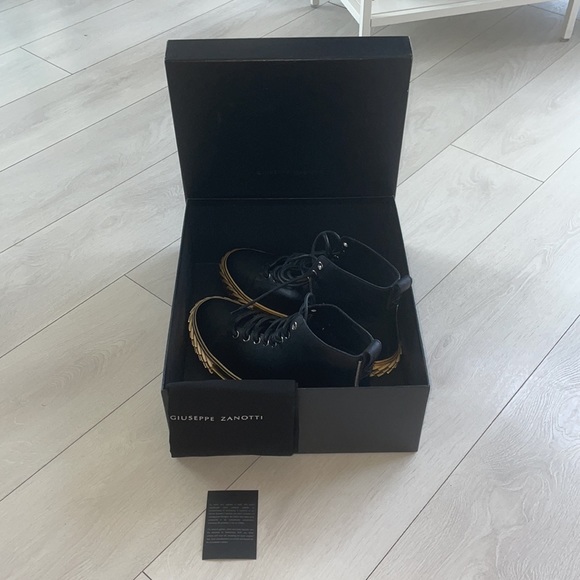 GIUSEPPE ZANOTTI SIZE 44 MENS BLABBER BLACK - Picture 2 of 8